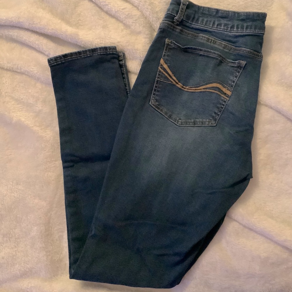 Skinny jeans